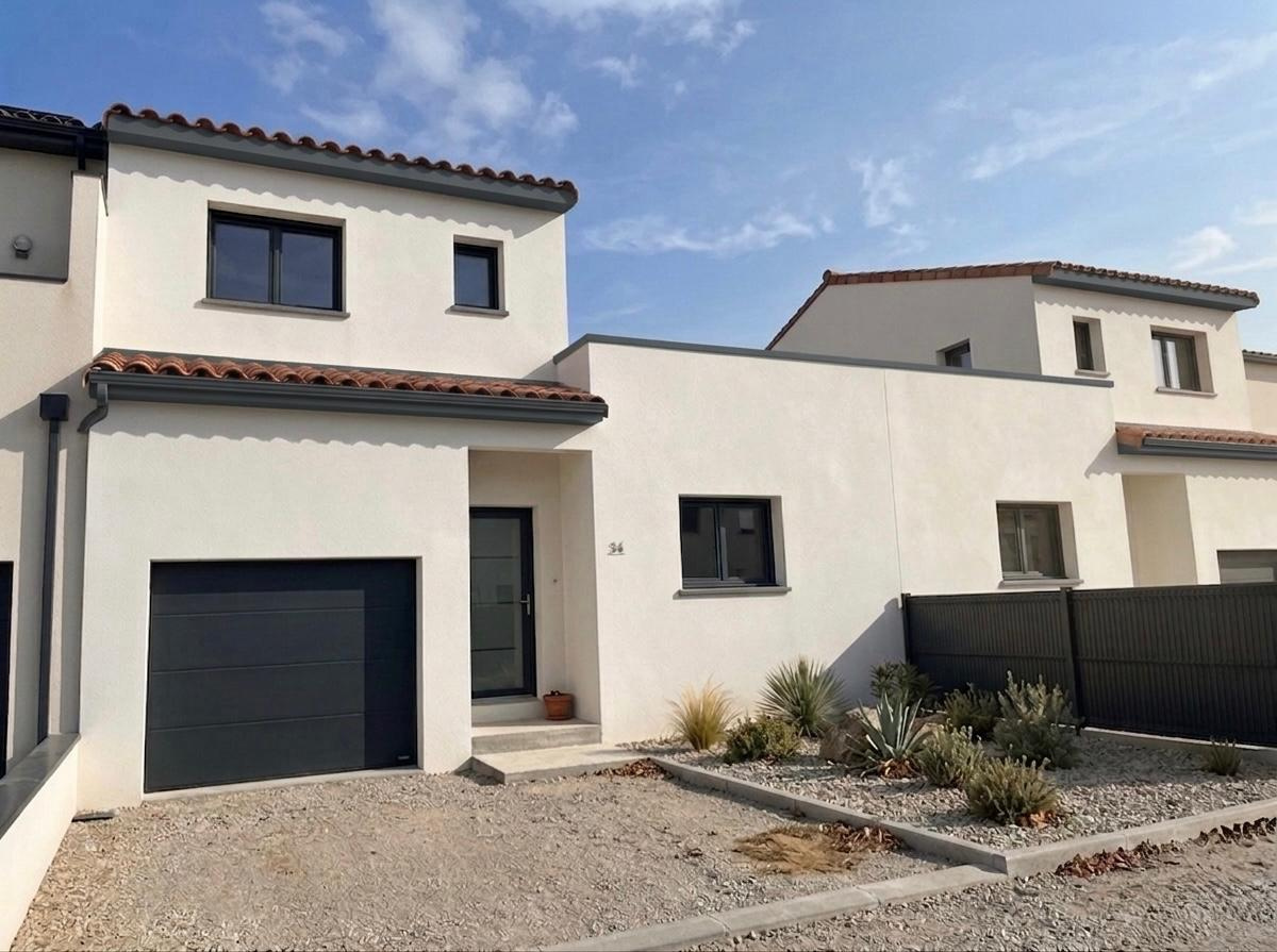 Villa neuve 90 m2, 3 chambres avec garage et jardin RE2020