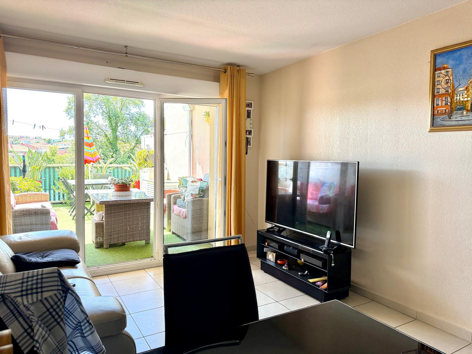 Saint-Cyprien Appartement T3 avec terrasse, garage et parkin