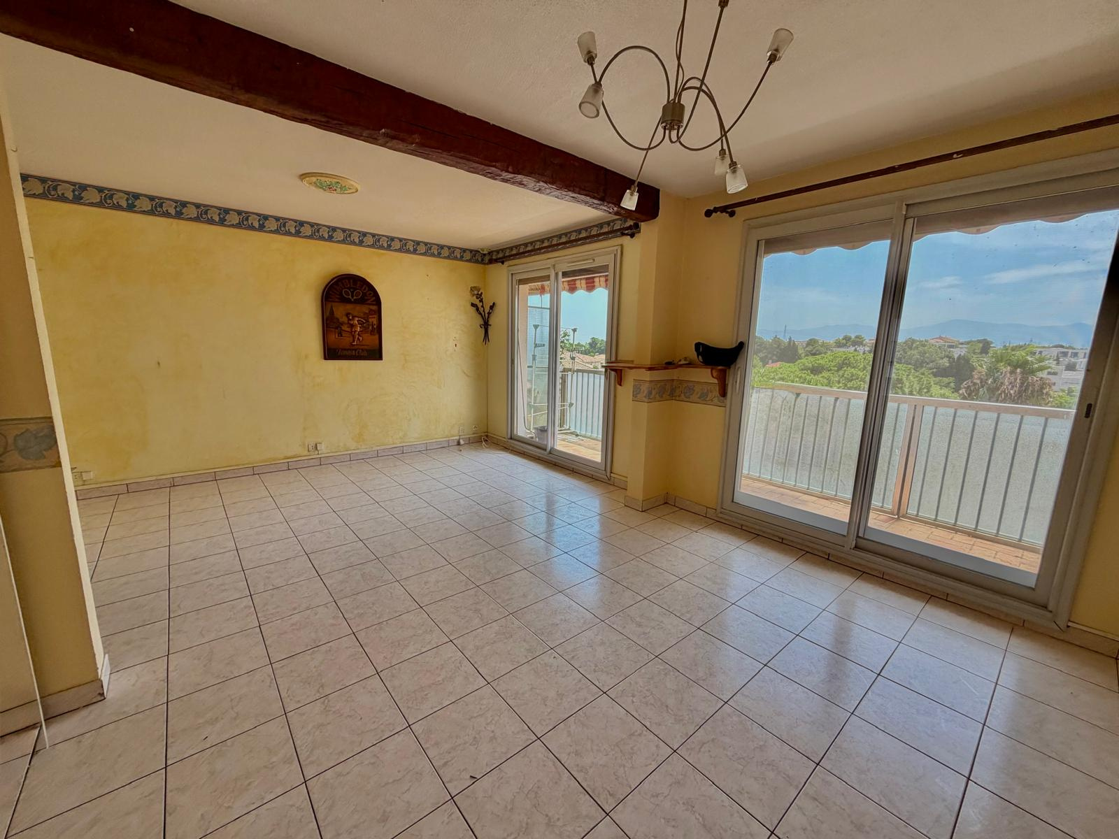 Appartement T3 de 76 m2 + terrasse plein sud